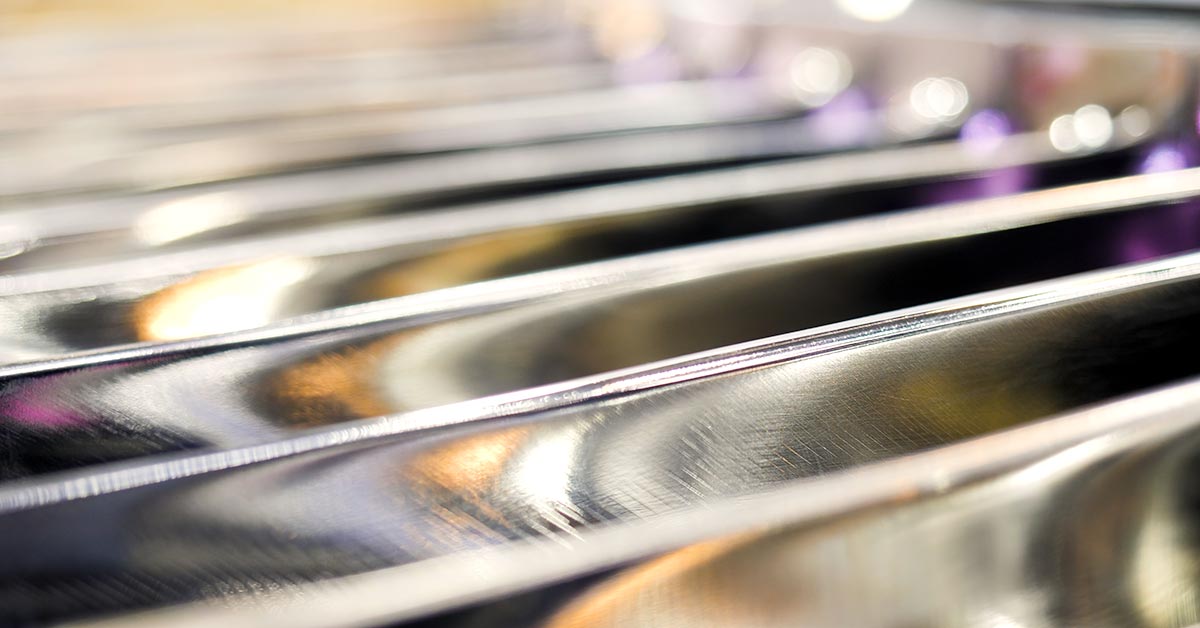 Palladium vai platina – metallien ominaisuuksien ja käytön vertailu
