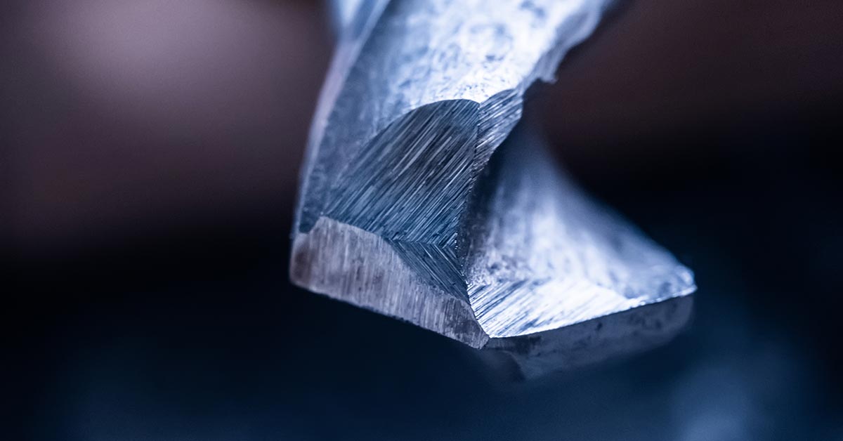 Platina autokatalysaattorissa ja katalysaattorin jalometallien kierrätys